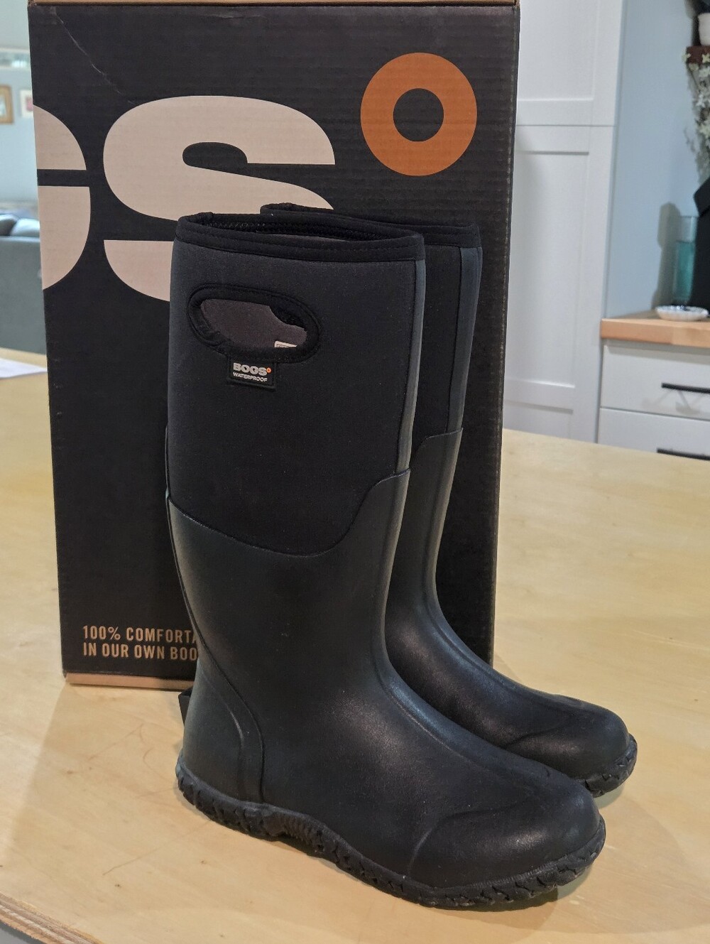Bogs Women's Mesa Insulated RATED TO 5°F(-15° C) Waterproof Boot Size 9